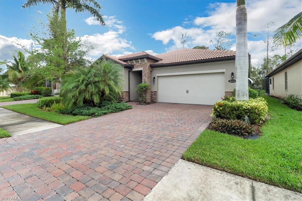 Details for 16440 Aberdeen Way, NAPLES, FL 34110