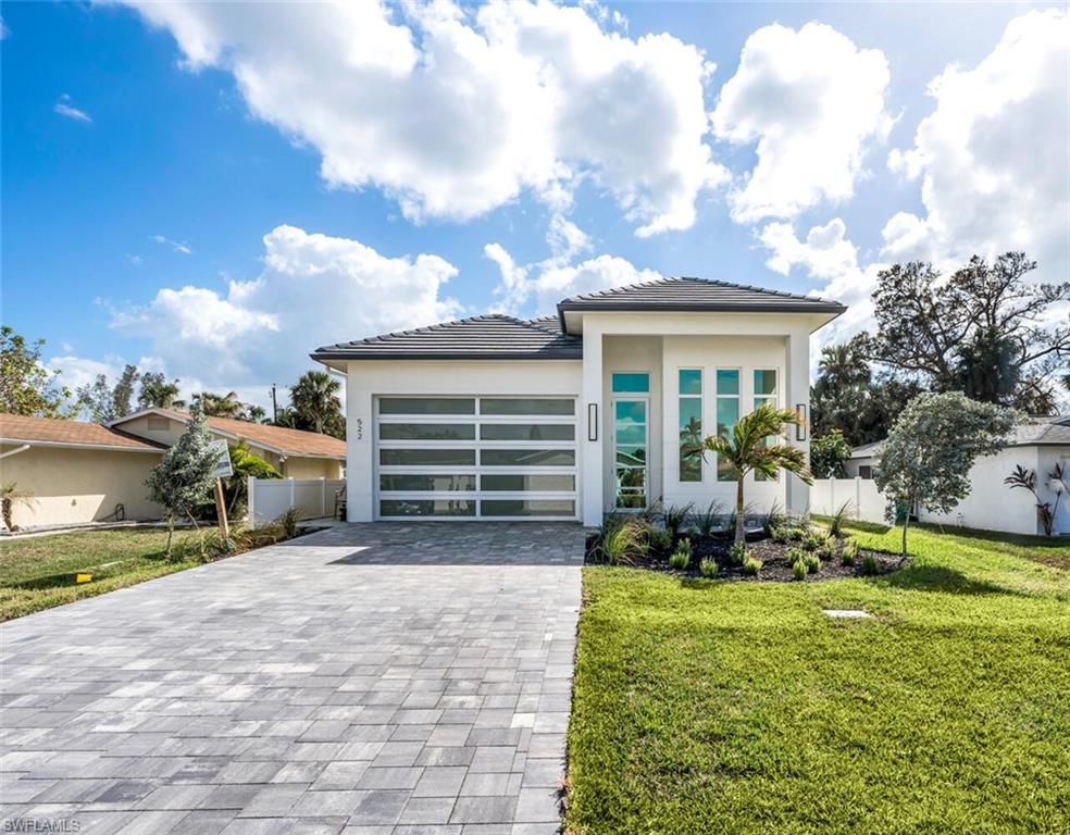 Details for 522 98th Ave N, NAPLES, FL 34108