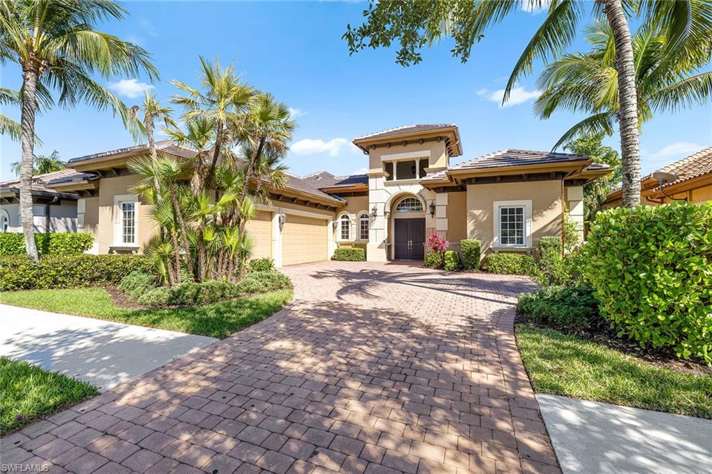 Details for 8894 Shenendoah Cir, NAPLES, FL 34113