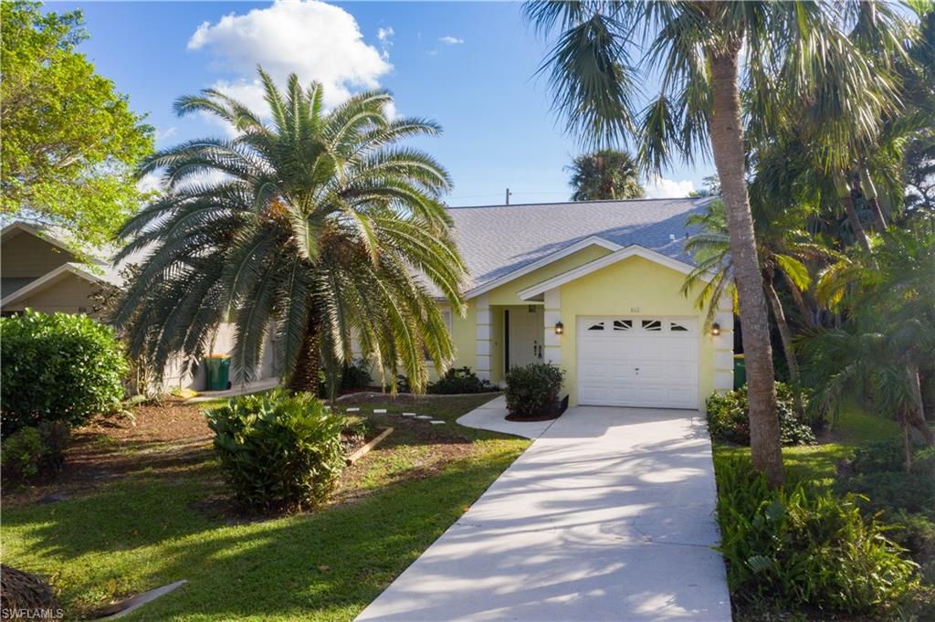 Details for 812 102nd Ave N, NAPLES, FL 34108