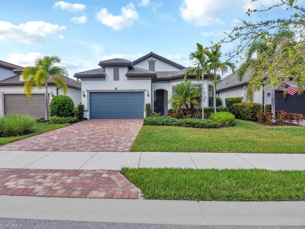 Details for 6949 Winding Cypress Dr, NAPLES, FL 34114