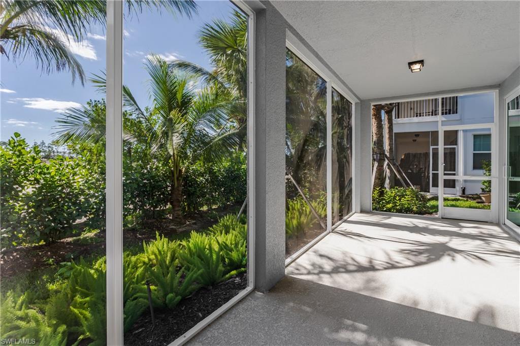 Image 24 of 33 For 2640 Seychelles Cir 2804