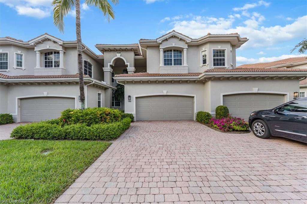 Details for 7128 Lemuria Cir 702, NAPLES, FL 34109