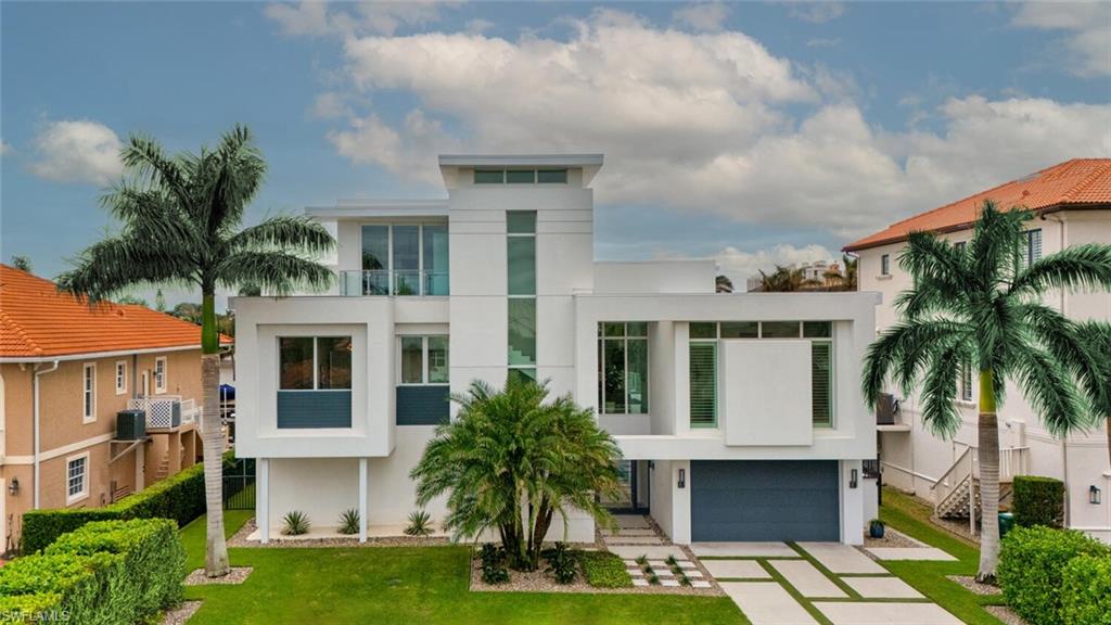 Details for 432 Bayside Ave, NAPLES, FL 34108