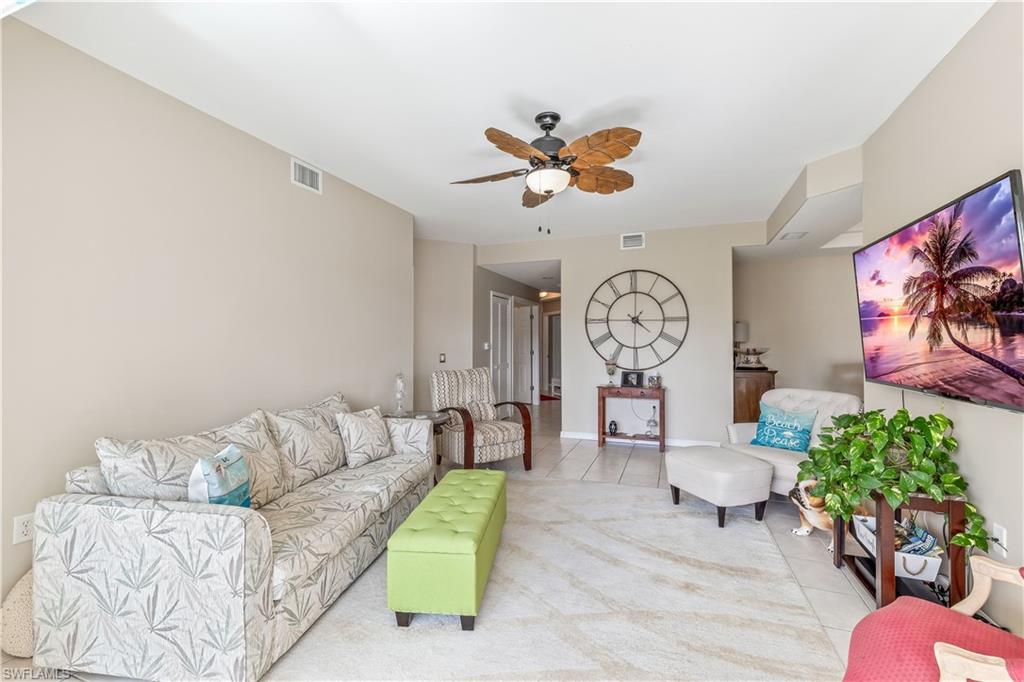 Image 5 of 19 For 14581 Grande Cay Cir 3308