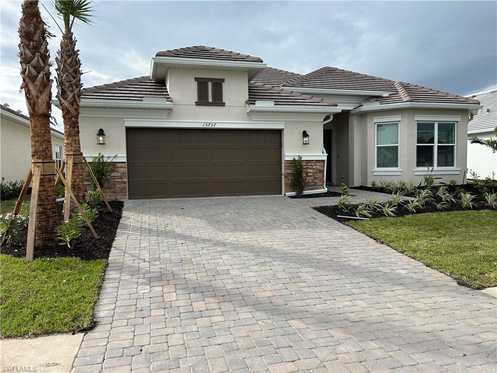 Details for 15757 Cortina St, NAPLES, FL 34114