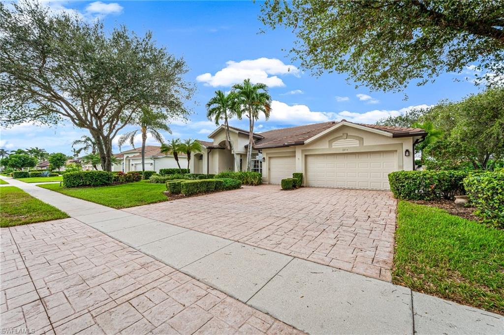 Details for 8894 Lely Island Cir, NAPLES, FL 34113