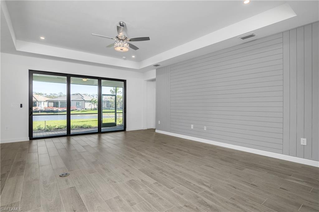 Image 12 of 50 For 21079 Hallandale Dr