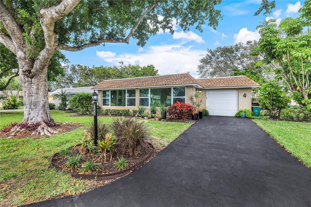 Details for 233 Yorkshire Ct 4, NAPLES, FL 34112