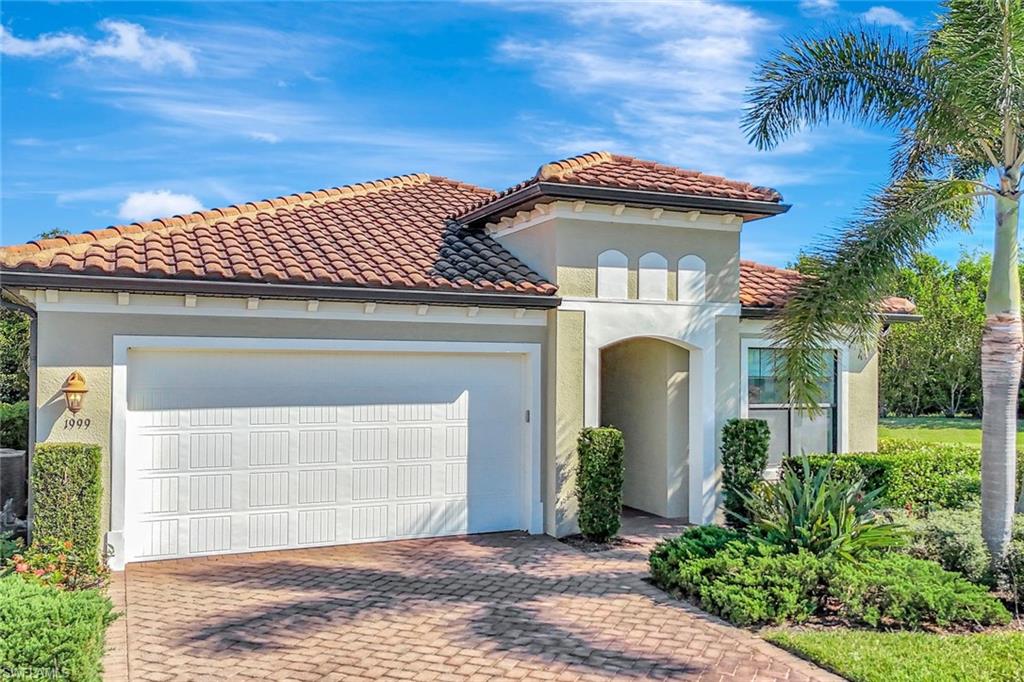 Details for 1999 Mustique St, NAPLES, FL 34120