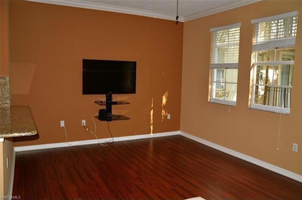 Image 11 of 21 For 533 3rd Ave Apt 219