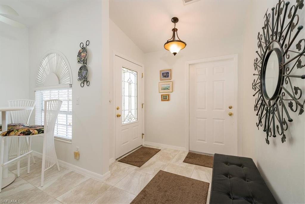 Image 6 of 37 For 6292 Shadowood Cir 1701