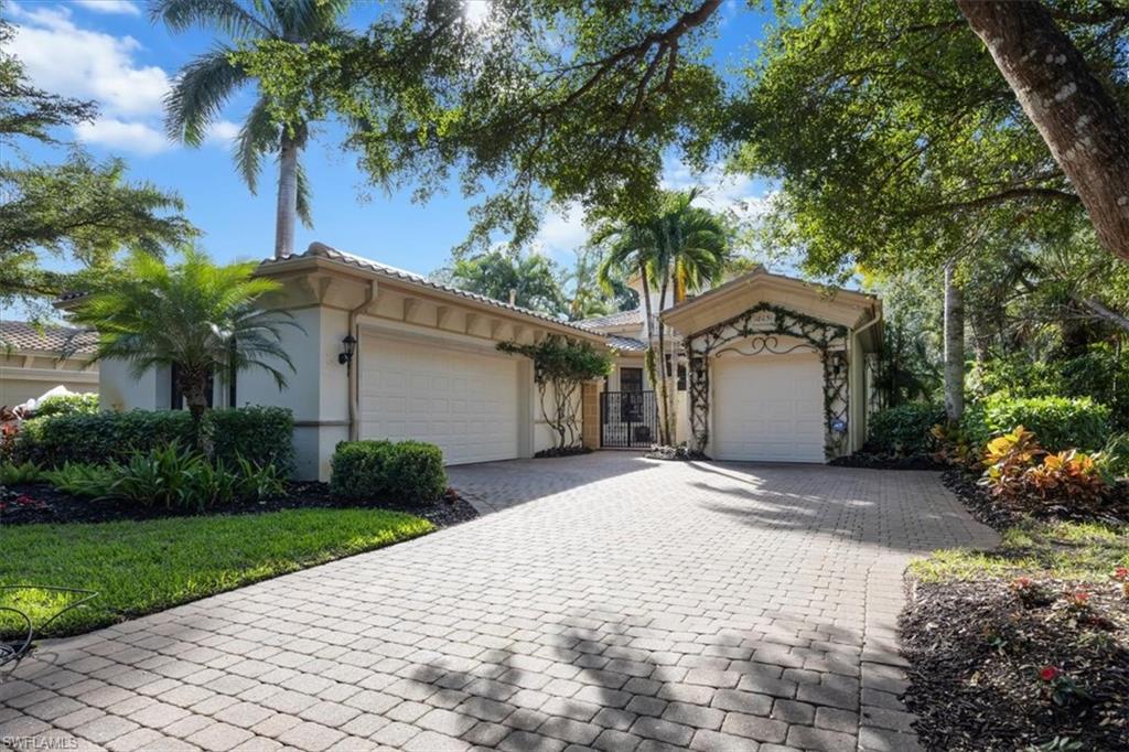 Details for 18051 Lagos Way, NAPLES, FL 34110