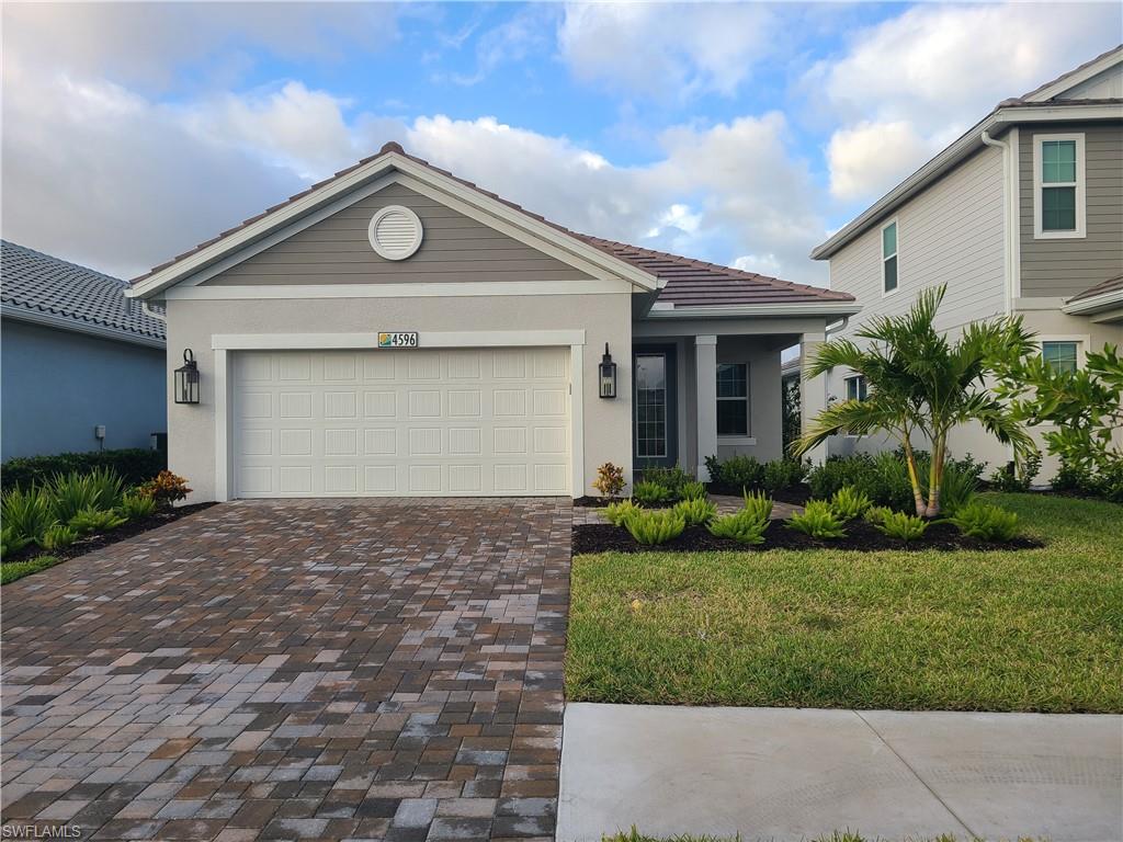 Details for 4596 Centaurus Cir, NAPLES, FL 34120