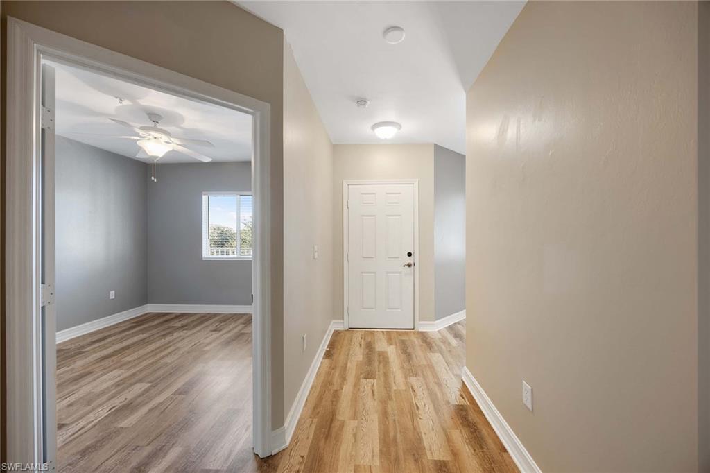 Image 3 of 19 For 7823 Regal Heron Cir 9-302