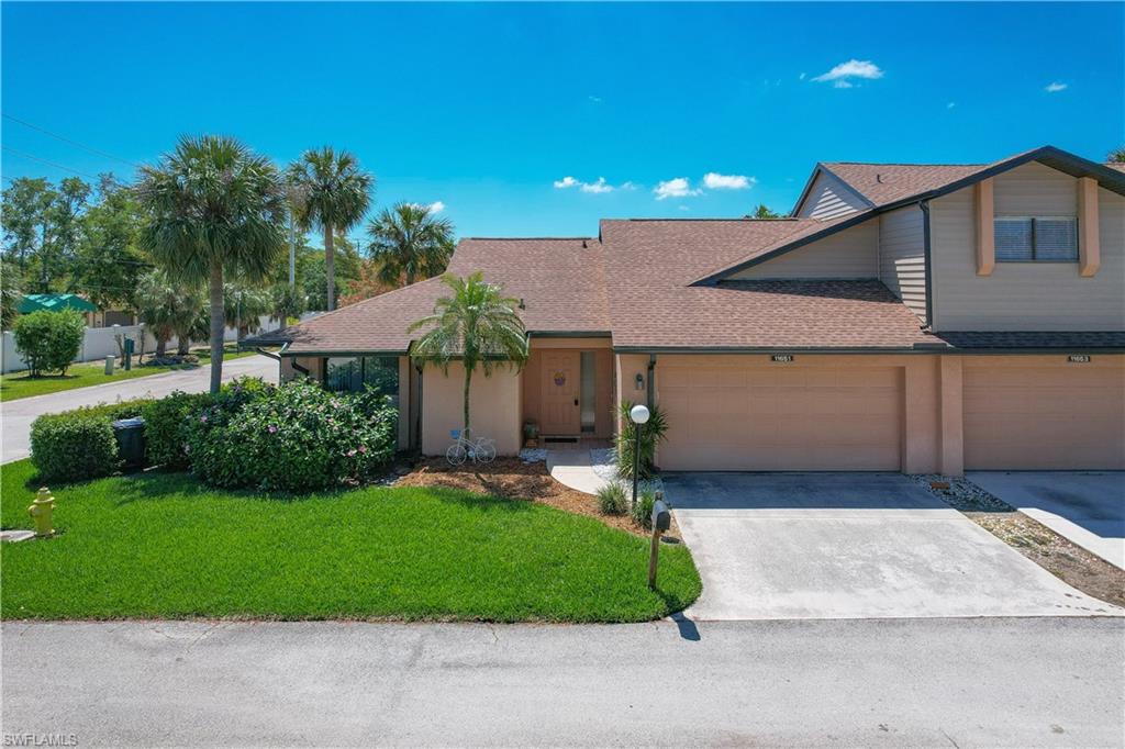 Details for 11651 Pointe Circle Dr, FORT MYERS, FL 33908