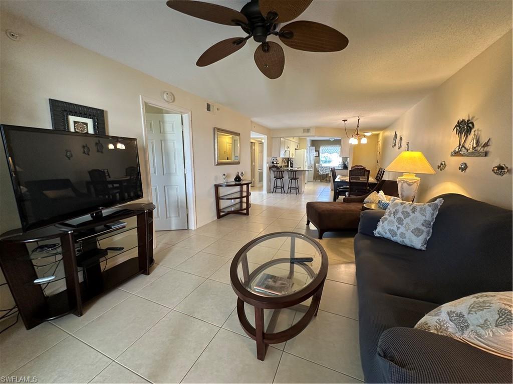 Image 8 of 19 For 28760 Bermuda Bay Way 105