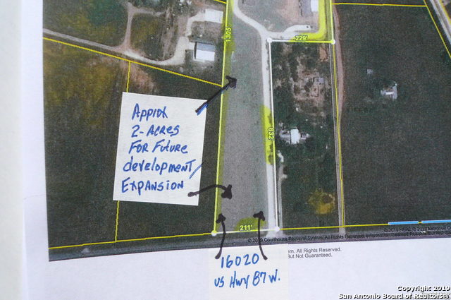 Listing photo id 20 for 16020 Us Highway 87