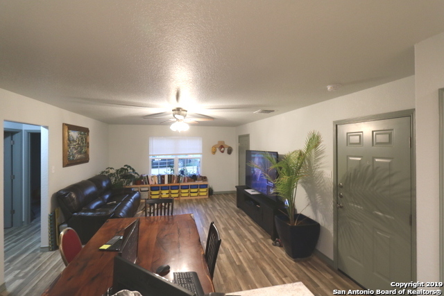 Listing photo id 9 for 16020 Us Highway 87 West