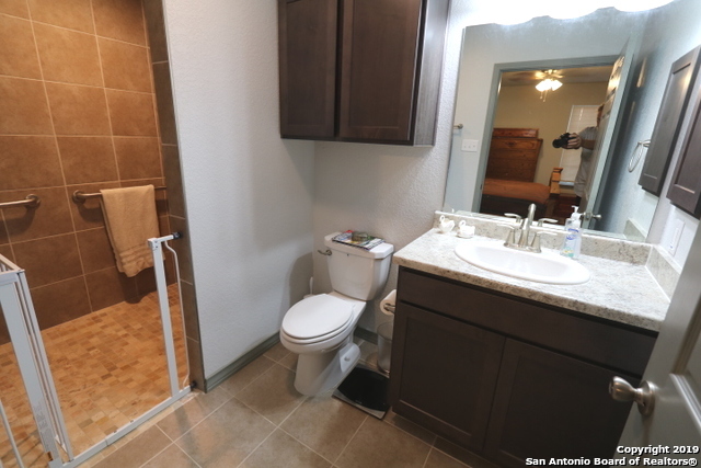 Listing photo id 13 for 16020 Us Highway 87 West