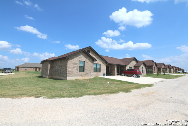 Listing photo id 19 for 16020 Us Highway 87 West