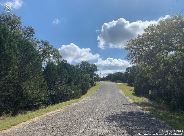 Listing photo id 6 for 1406 Soaring Eagle Dr