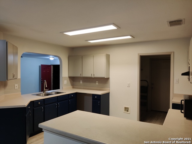 Image 10 of 18 For 9870 Sunset Pl