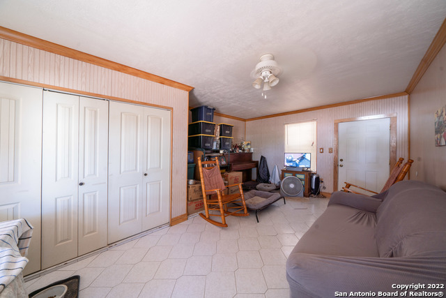 Listing photo id 6 for 19231 Fm 2790 E