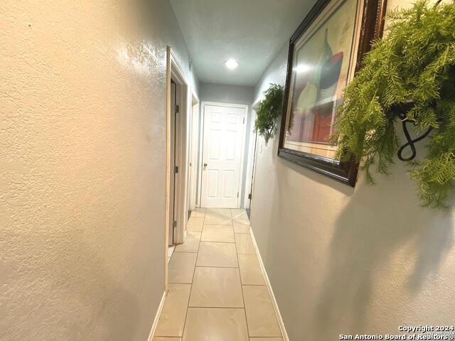 Listing photo id 14 for 203 Saipan Pl