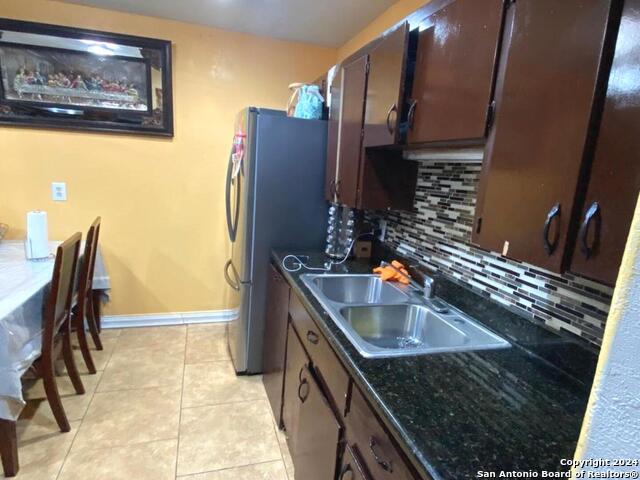 Listing photo id 17 for 203 Saipan Pl