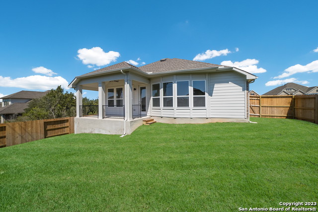 Listing photo id 20 for 414 Foxtail Valley