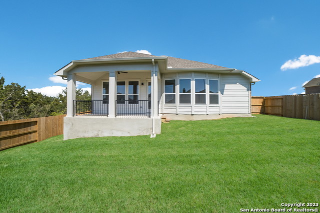 Listing photo id 21 for 414 Foxtail Valley