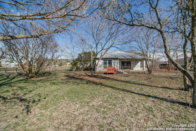 Listing photo id 34 for 302 San Julian Creek Rd