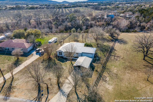 Listing photo id 39 for 302 San Julian Creek Rd