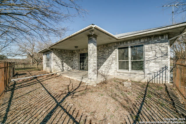 Listing photo id 45 for 302 San Julian Creek Rd