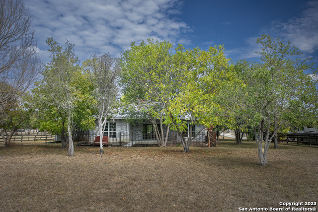 Listing photo id 4 for 302 San Julian Creek Rd