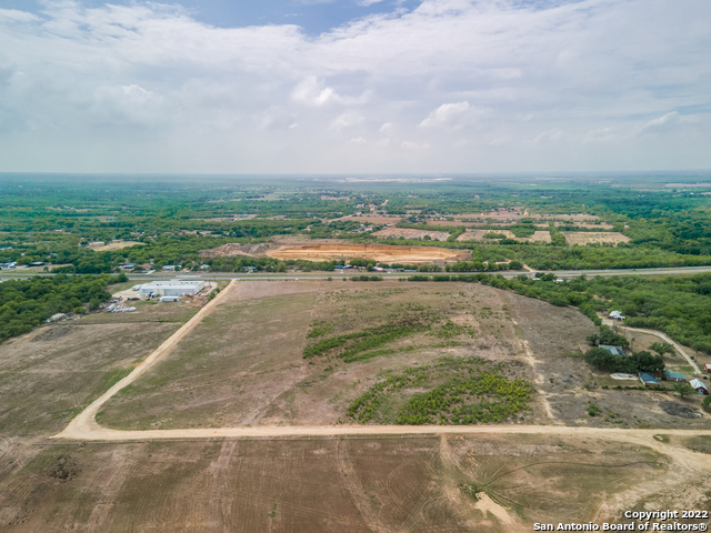 Image 6 of 8 For 17950 Us Highway 281 S