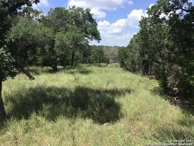 Details for 70 Ledgestone Trail, Boerne, TX 78006