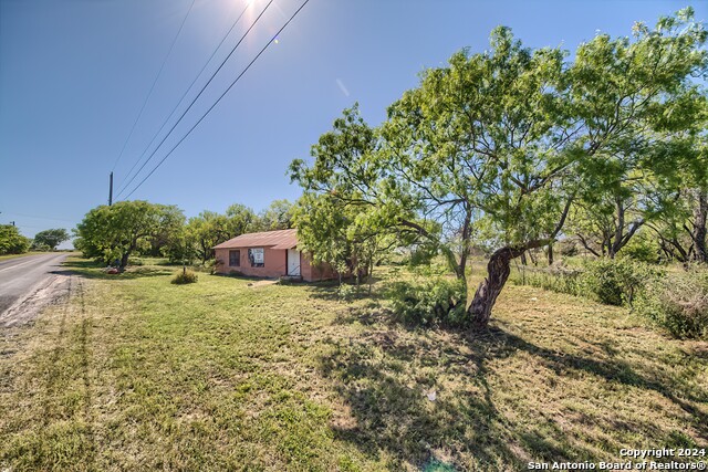 Image 16 of 23 For 12847 Pearsall