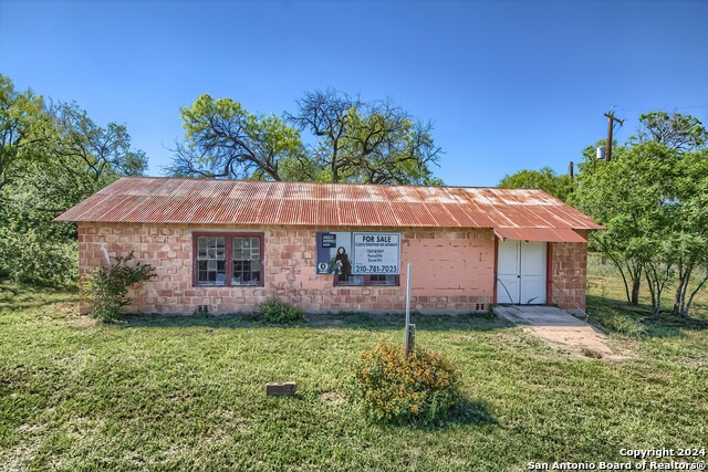 Image 8 of 23 For 12847 Pearsall