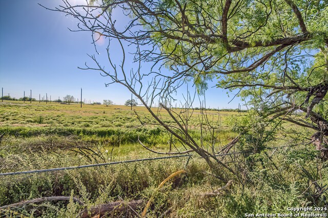 Image 14 of 17 For 12831 Pearsall Rd