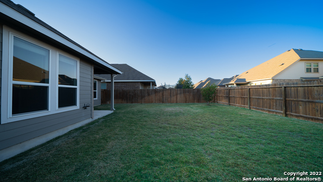 Listing photo id 12 for 7846 Belmont Valley