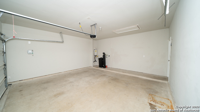 Listing photo id 15 for 7846 Belmont Valley