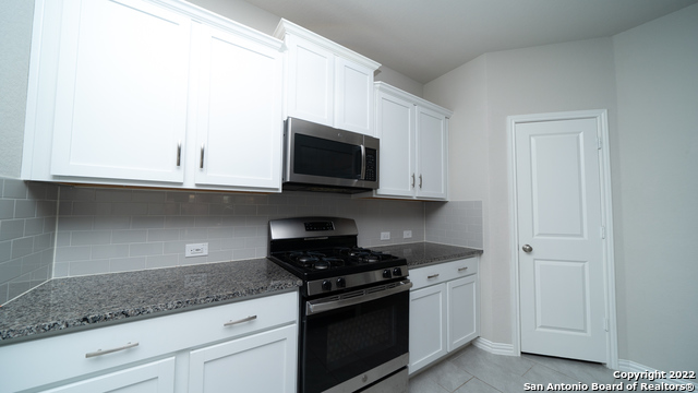 Listing photo id 0 for 7846 Belmont Valley