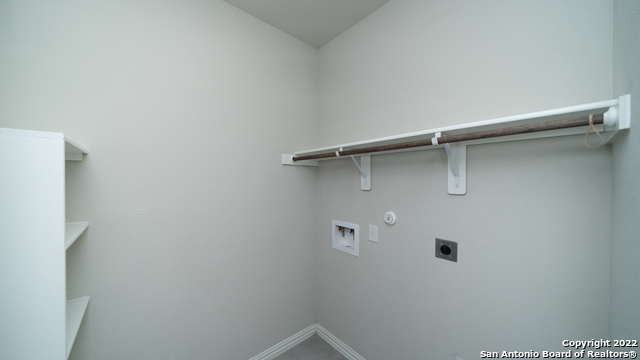 Listing photo id 7 for 7846 Belmont Valley
