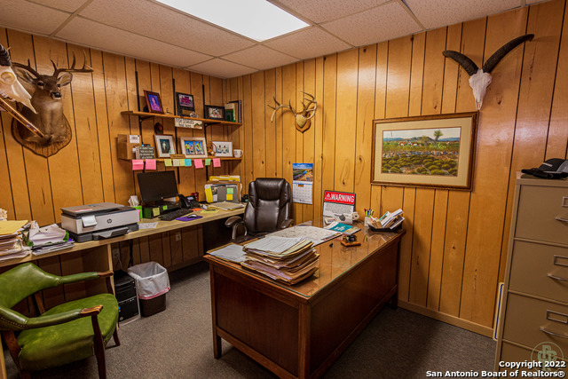 Listing photo id 5 for 200 Bowie St