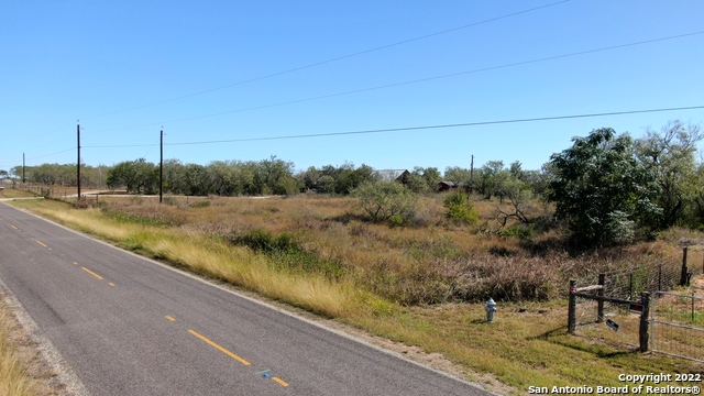 Image 8 of 11 For 705 Rawhide Rd