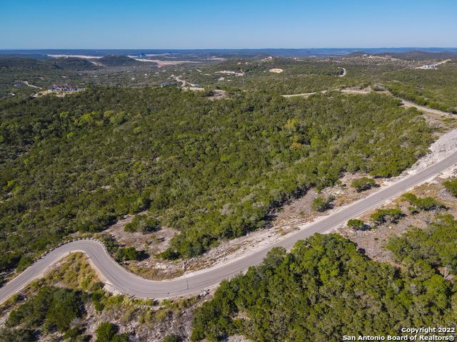 Image 12 of 15 For Lot 393 Pr 1748 Mico, Tx 78056