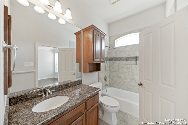 Listing photo id 31 for 9617 Kurre Way