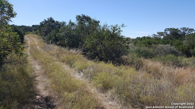 Image 12 of 18 For 76371 Pr 2776 Mico, Tx 78056